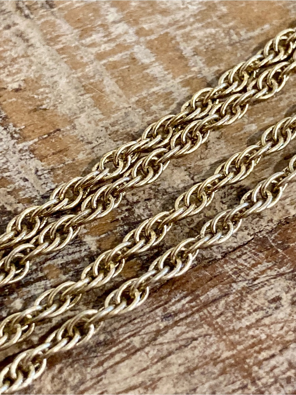 Korea Teardrop Purple Pendant Necklace with Gold Tone Chain 20” Long - Picture 5 of 16